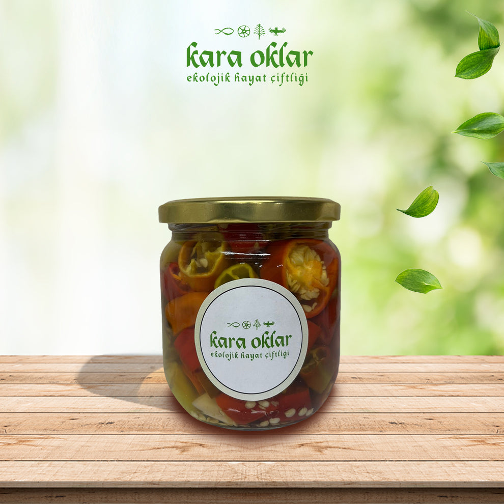 Acı Köy Biberi Turşusu